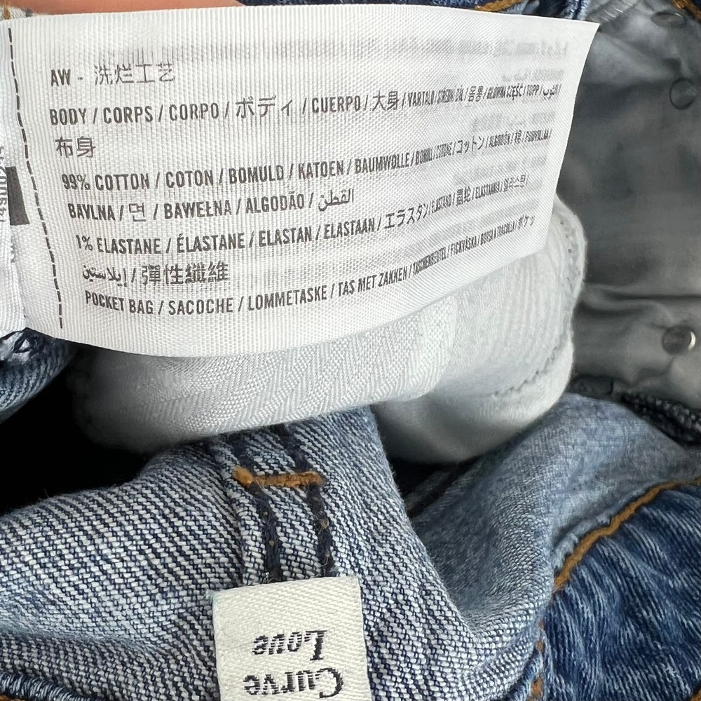 SOLD Abercrombie & Fitch Curve Love High Rise Mom Shorts 4" Denim Size 28 / 6 - Picture 7 of 7